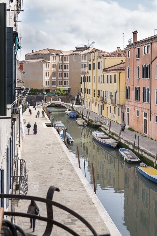 Grand Palace Venice Canal View 아파트 외부 사진